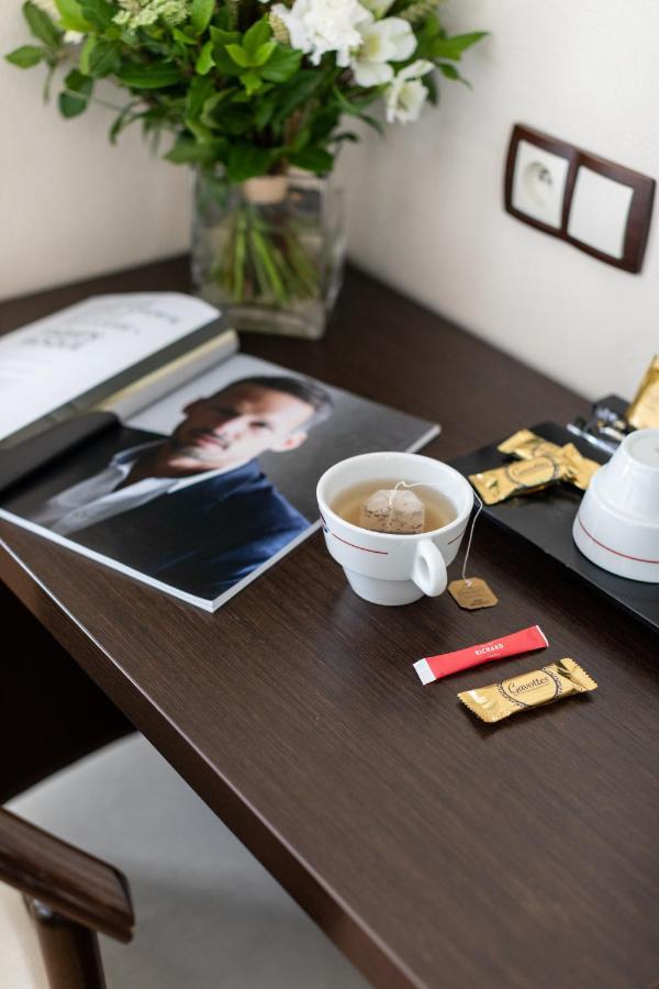 Hotel Le Florin Rennes Kültér fotó