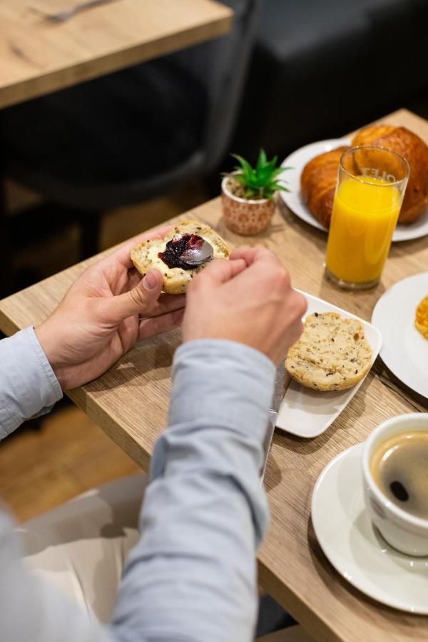 Hotel Le Florin Rennes Kültér fotó