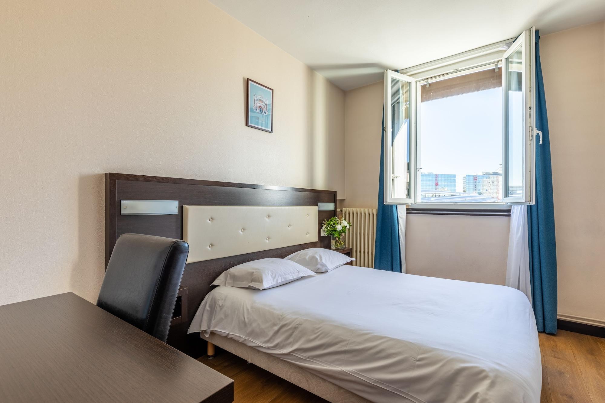 Hotel Le Florin Rennes Kültér fotó