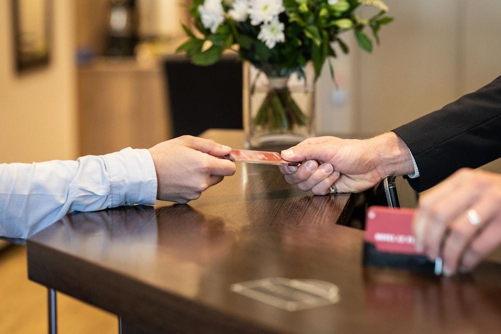 Hotel Le Florin Rennes Kültér fotó